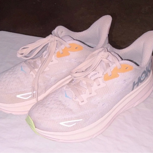 Hoka One One Clifton 9 Vanilla Astral Beige Orange Mesh Lace Up Women’s shoes - Picture 3 of 4